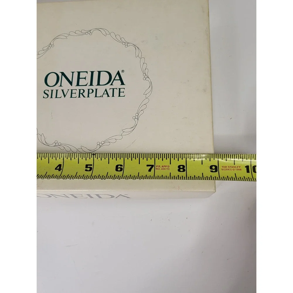 Oneida silverplate server
